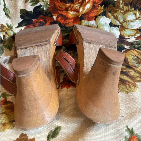 Dr.Sholls Shapes Wooden Clogs Size 8 - Picture 3 of 6